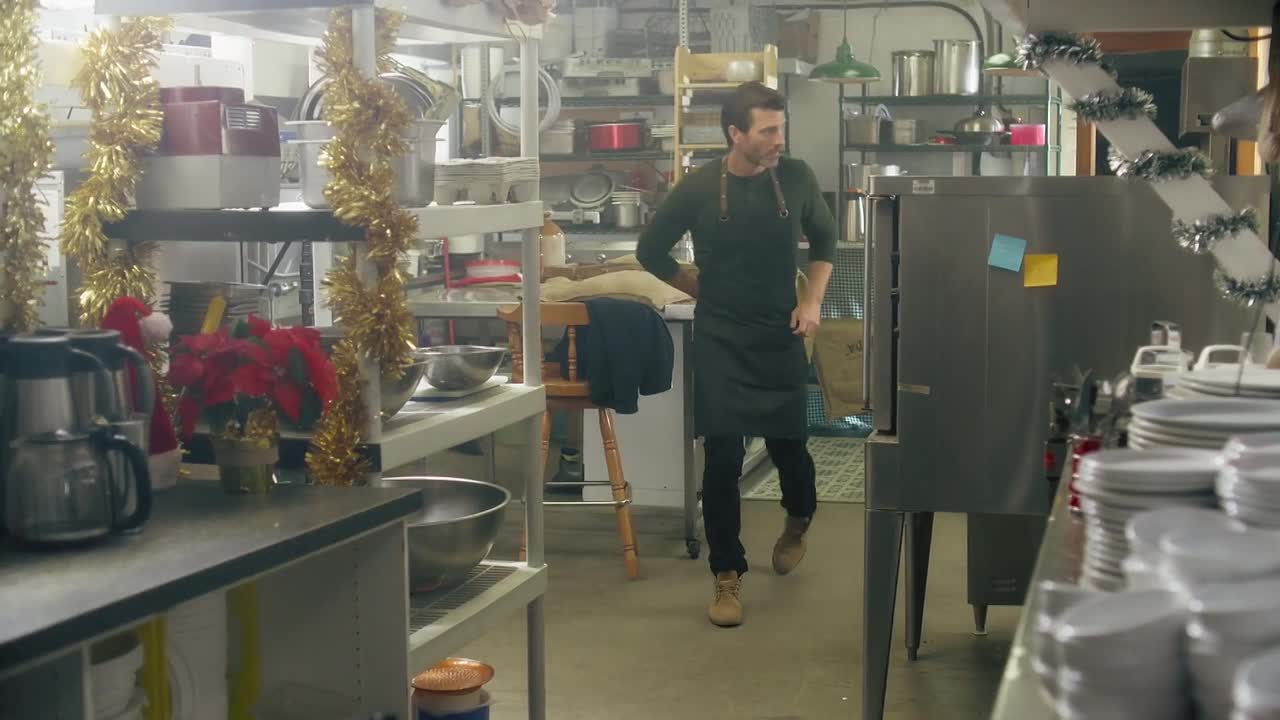 ⁣The Angel Tree 2020 1080p WEBRip x264 AAC-riverstream org