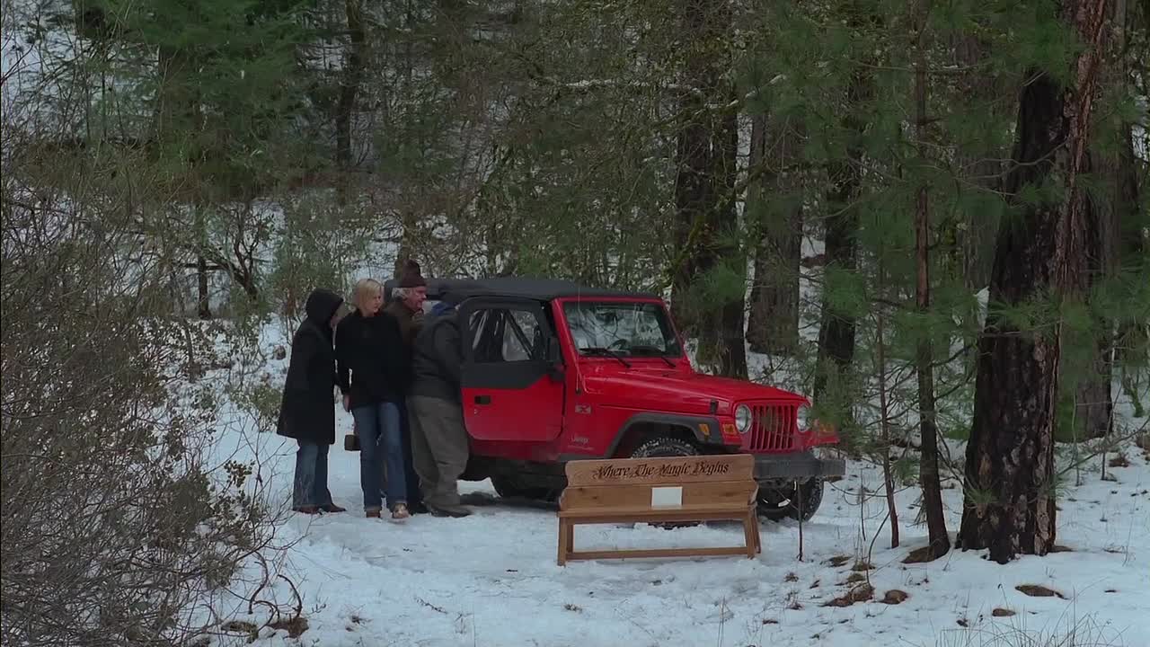 ⁣The Christmas Card 2006 1080p WEBRip x264 AAC-riverstream org