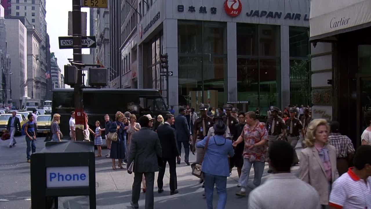 ⁣Brewster's Millions 1985 1080p BluRay x264-[YTS AG]