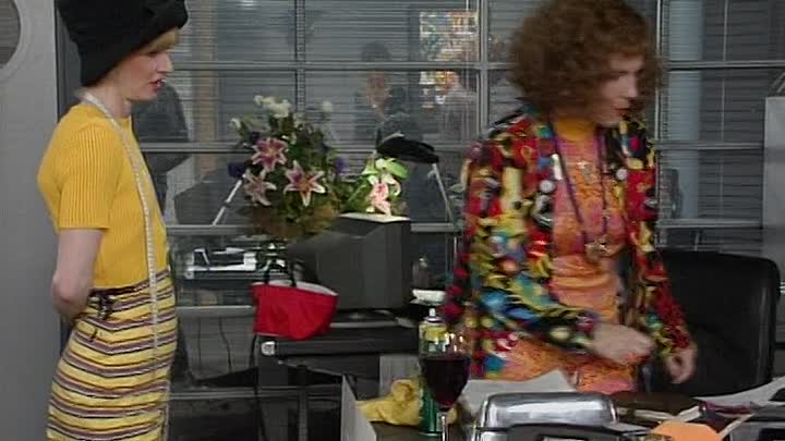 ⁣Absolutely Fabulous s01e01 Fashion 1992 DVDRip x264-TVV