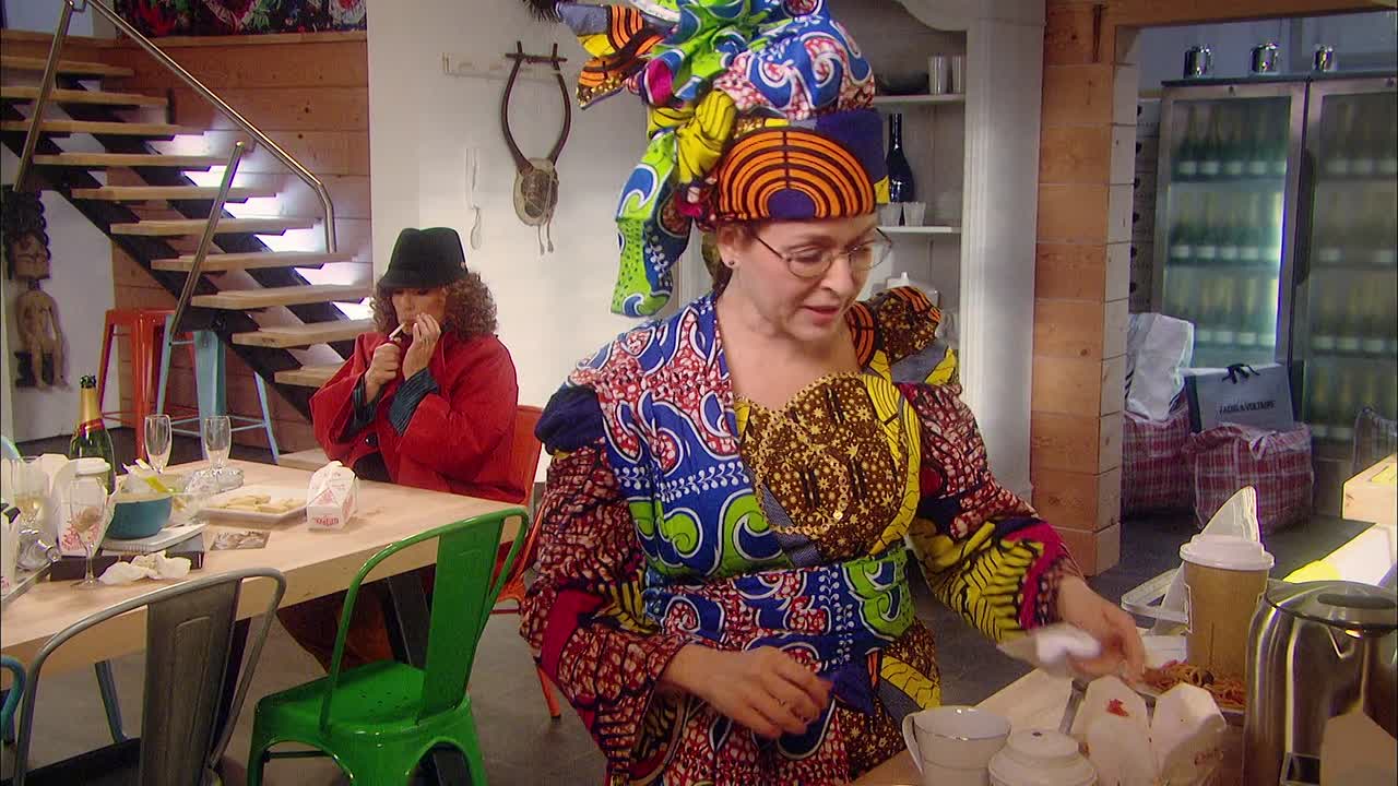 ⁣Absolutely Fabulous S06E03 Olympics 1080p HULU WEB-DL AAC2 0 H 264-FLUX