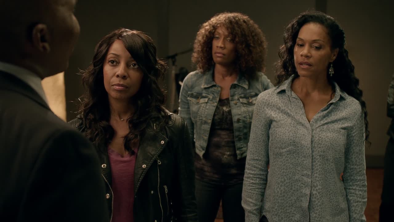 An En Vogue Christmas 2014 1080p WEBRip x264 AAC-rivestream org