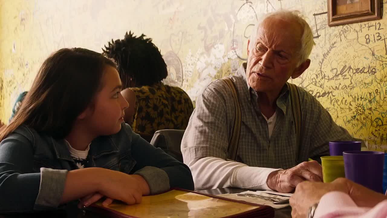 Falling in Love at Christmas 2021 1080p WEBRip x264 AAC-rivestream org