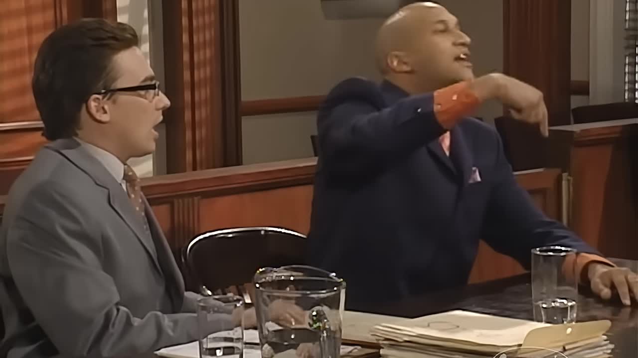 ⁣Mad TV -Court case