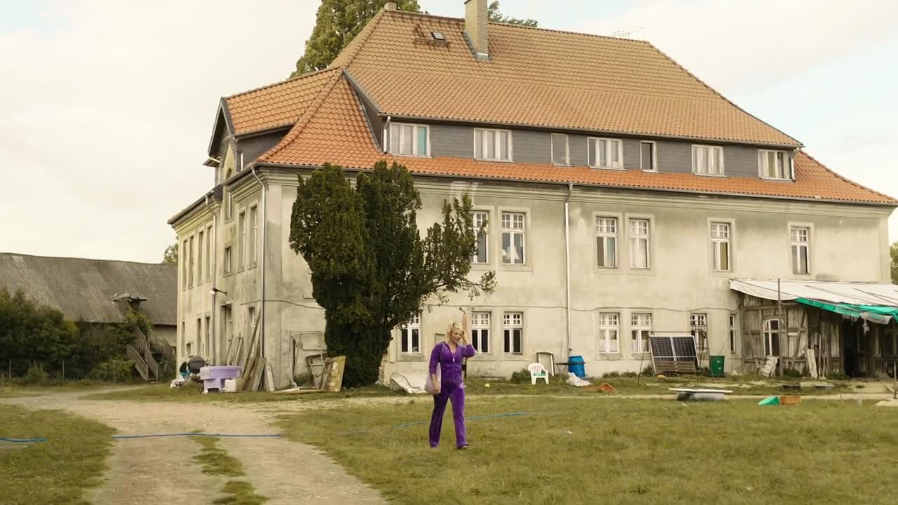 Micha denkt Gross 2024 GERMAN 1080p HDRip x264 AAC-streamcloud my