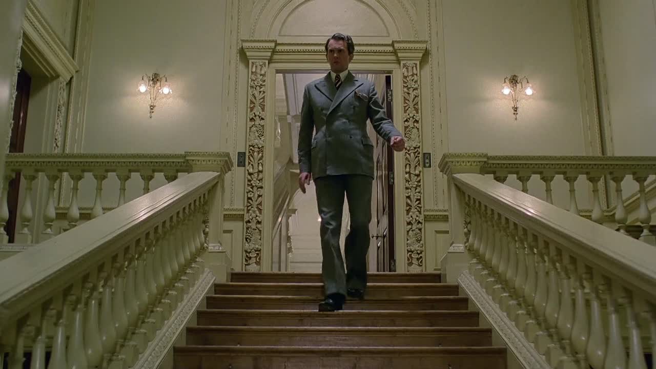 ⁣The Cat And The Canary 1978 1080p WEBRip x264 AAC-