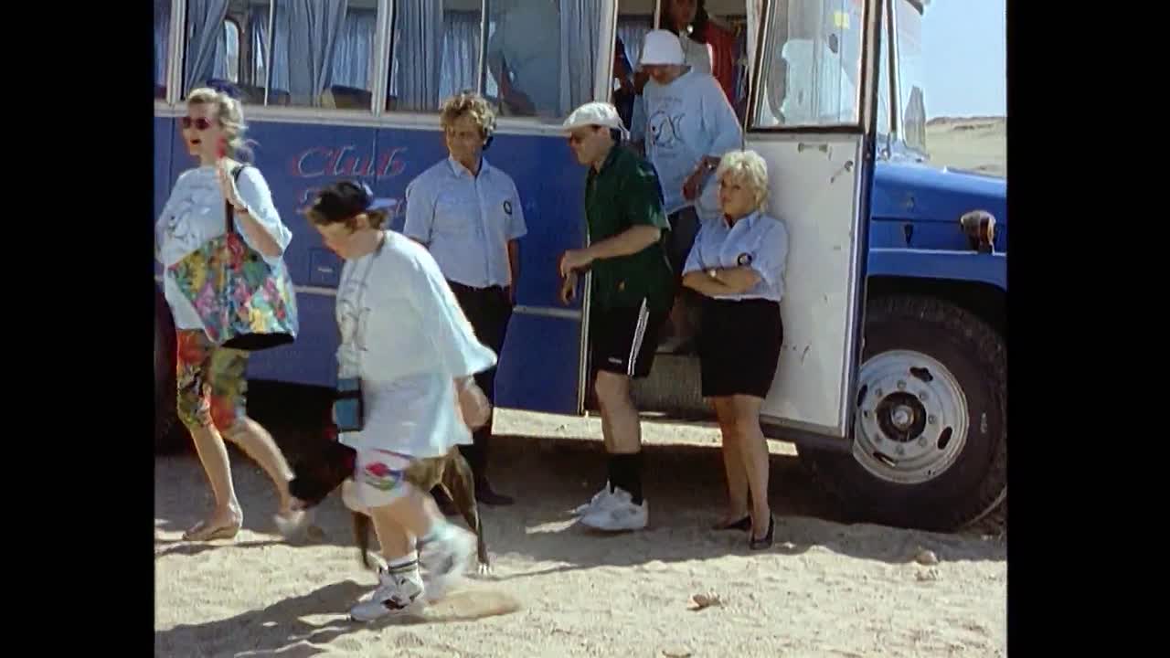 ⁣Club Las Piranjas 1995 GERMAN 1080p HDRip x264 AAC-streamcloud my