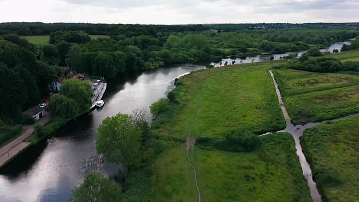 Social Media Monsters S01E03