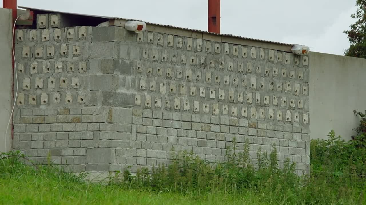 10 Things to Know About S11E01 -Change