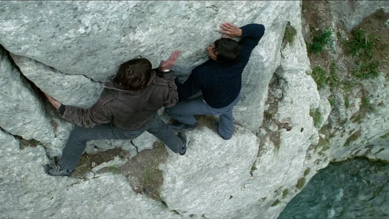 ⁣Les Specialistes 1985 TRUEFRENCH 1080p HDLight x264 AC3-Wawacity one