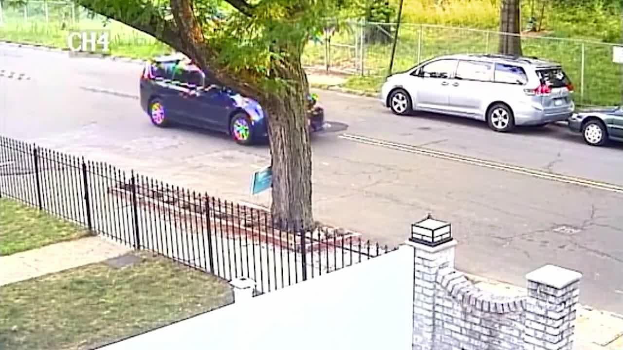 Who Hired The Hitman? S01E04