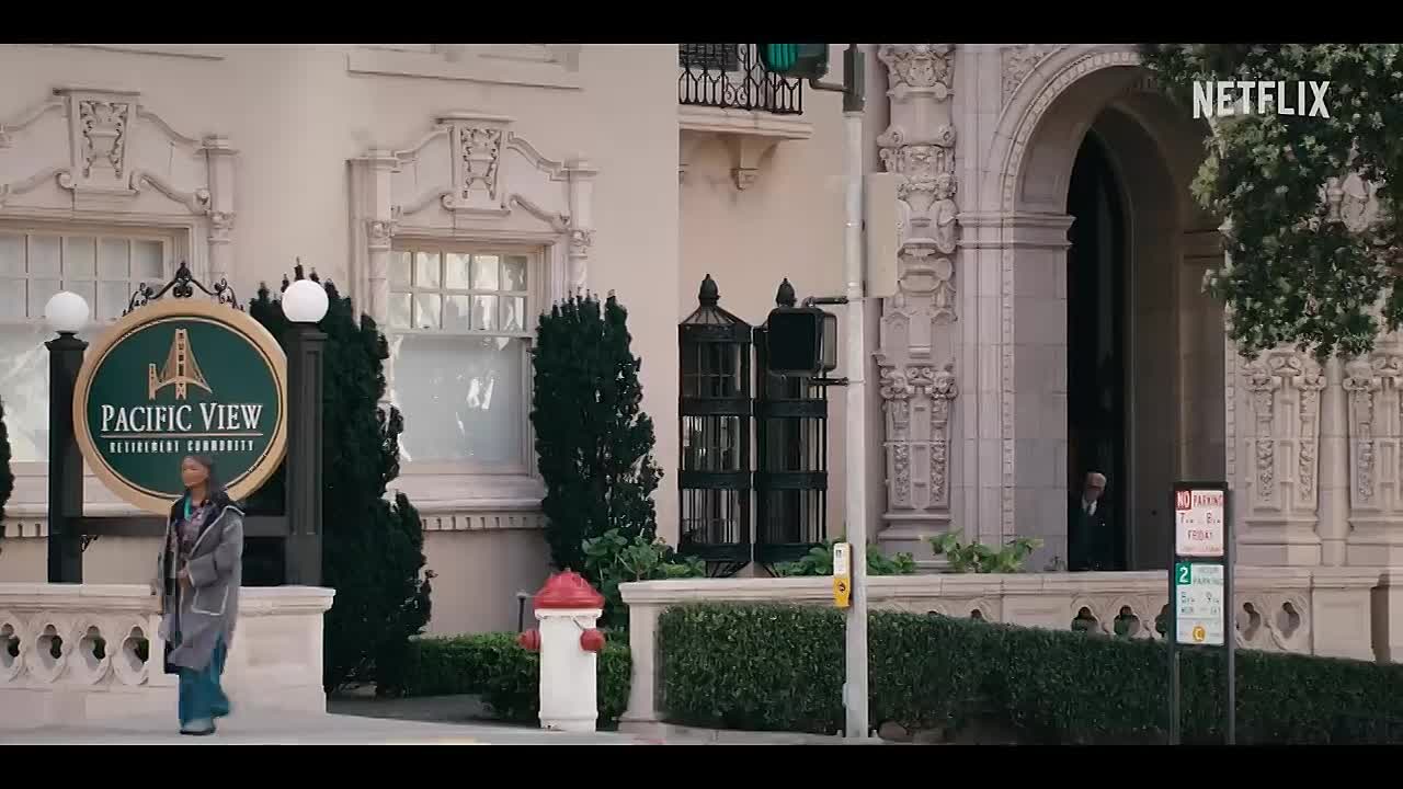 A Man on the Inside (2024)