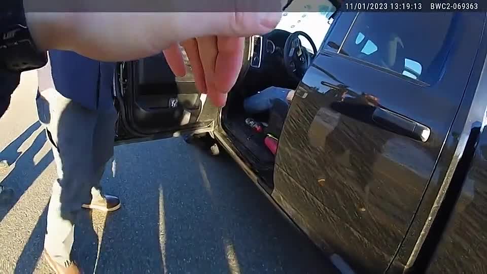 ⁣Fugitives Caught On Tape S02E18