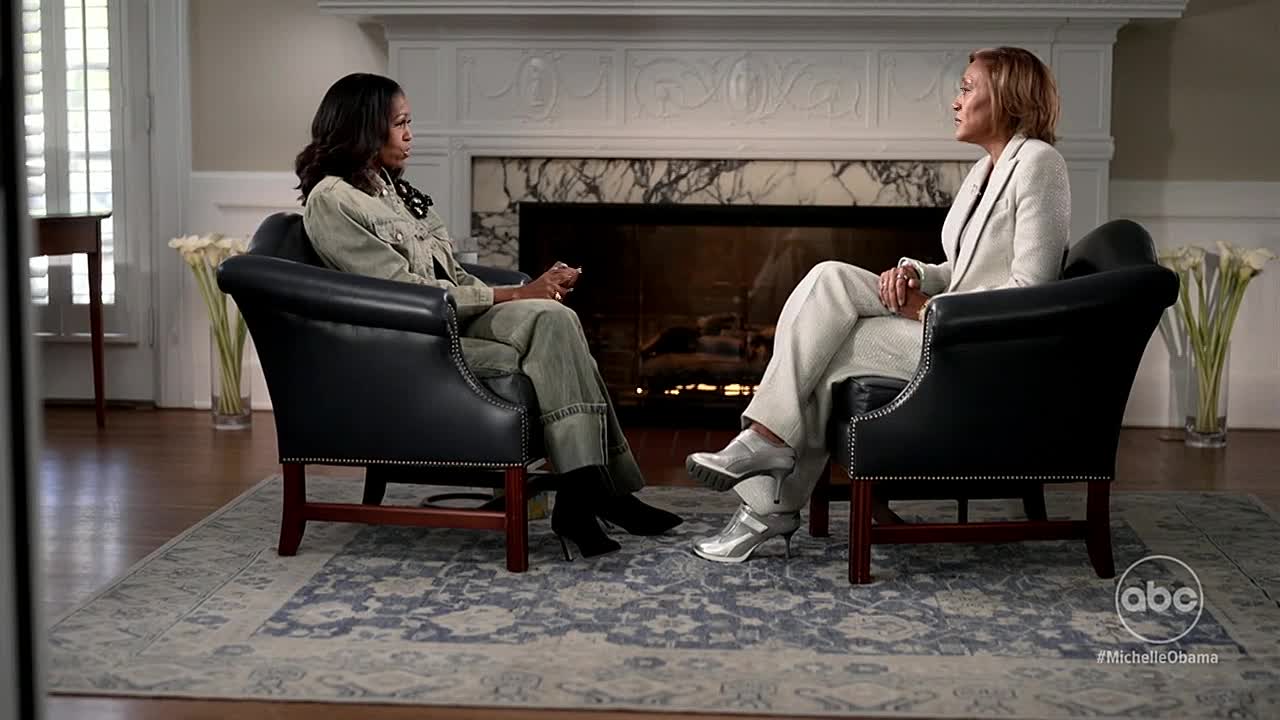 ⁣20/20 Michelle Obama -The Style, The.Power, The Look