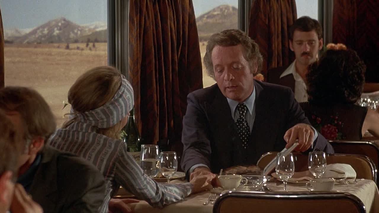 ⁣Silver Streak 1976 1080p BluRay x264 YIFY