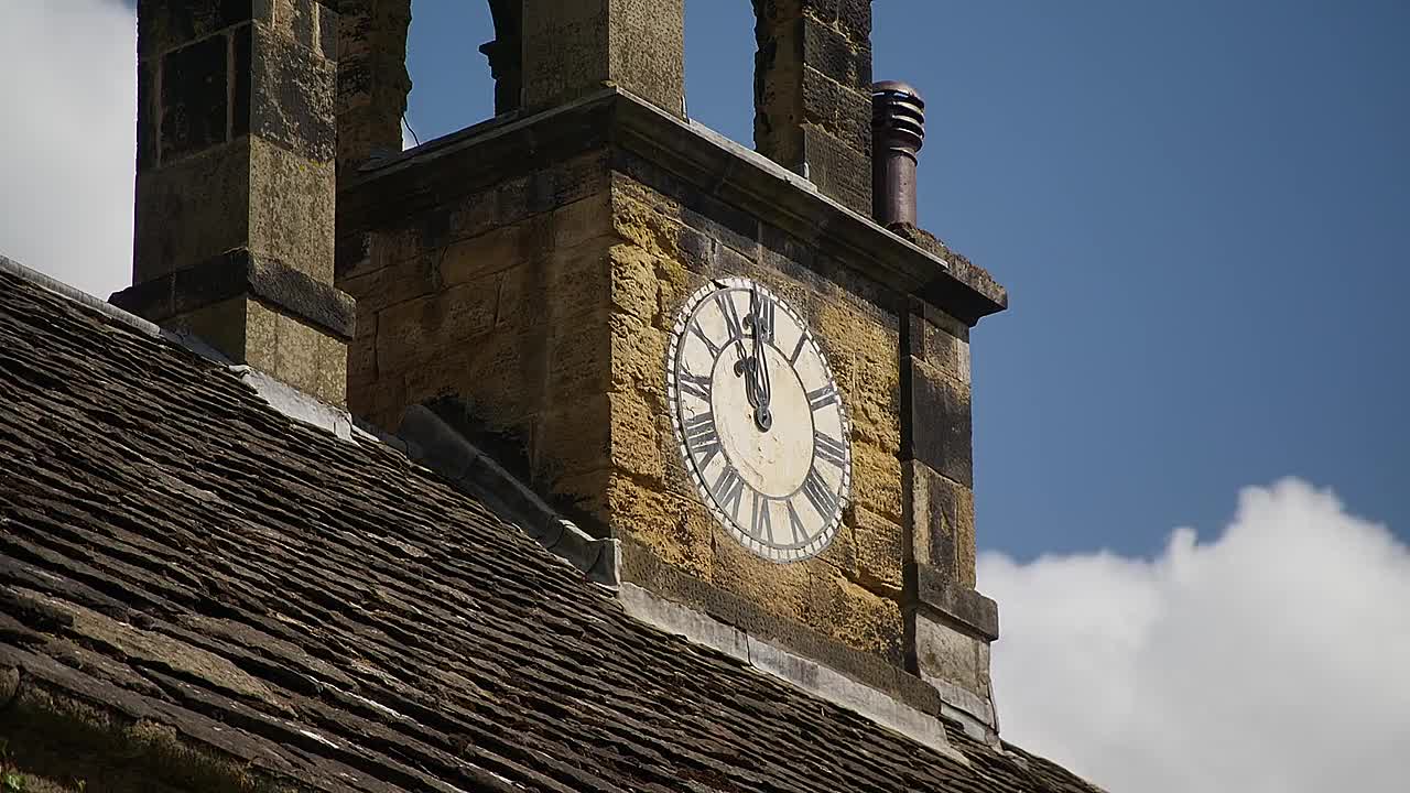 ⁣Angus Ashworth -Yorkshire Heritage Hero S01E01 -Newburgh Priory