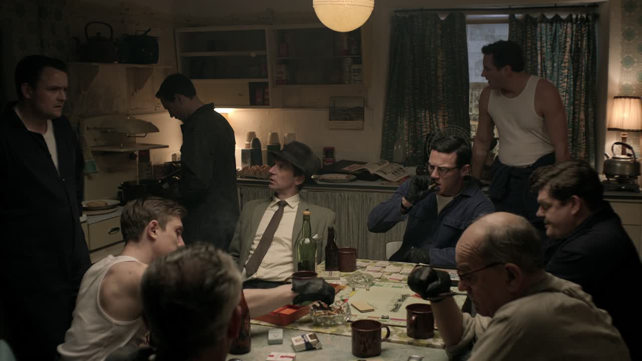 ⁣The Great Train Robbery (2013) S01E01 -A Robber's Tale