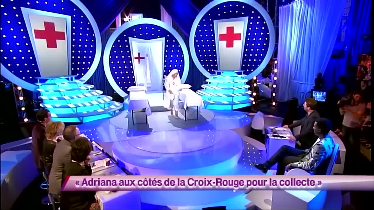 ⁣Antonia - Tous les sketchs ! #ONDAR (1080p_25fps_H264-128kbit_AAC)