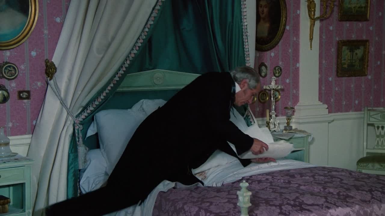 ⁣LElegant Criminel 1990 FRENCH 1080p BluRay x264 AAC-[YTS LT]