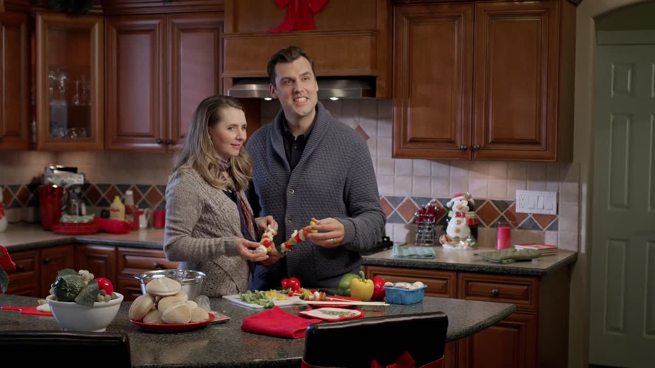 ⁣A Gift Wrapped Christmas 2015 1080p WEBRip x264 AAC-[YTS LT]