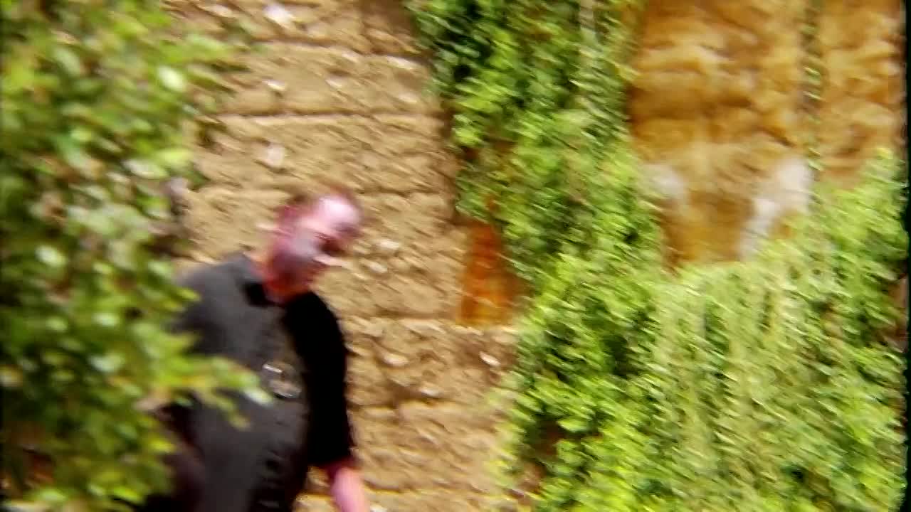 ⁣Blood Moon Rising 2009 720p BluRay x264 YIFY