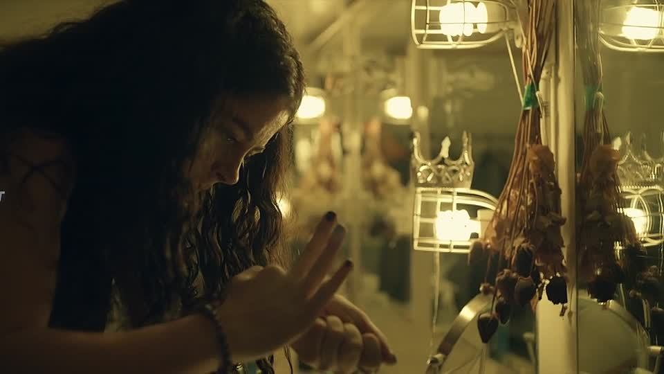 Safehaven S01E04 720p Ultradox