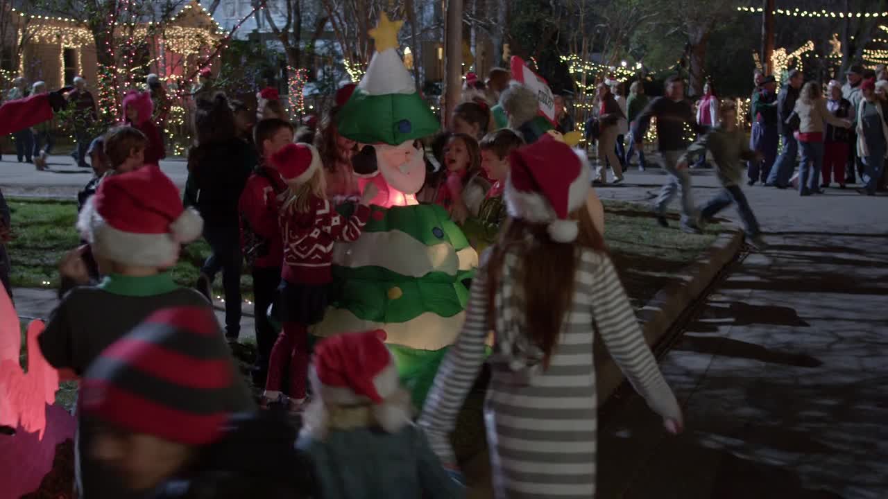 ⁣Angels Sing 2013 1080p BluRay x264 YIFY