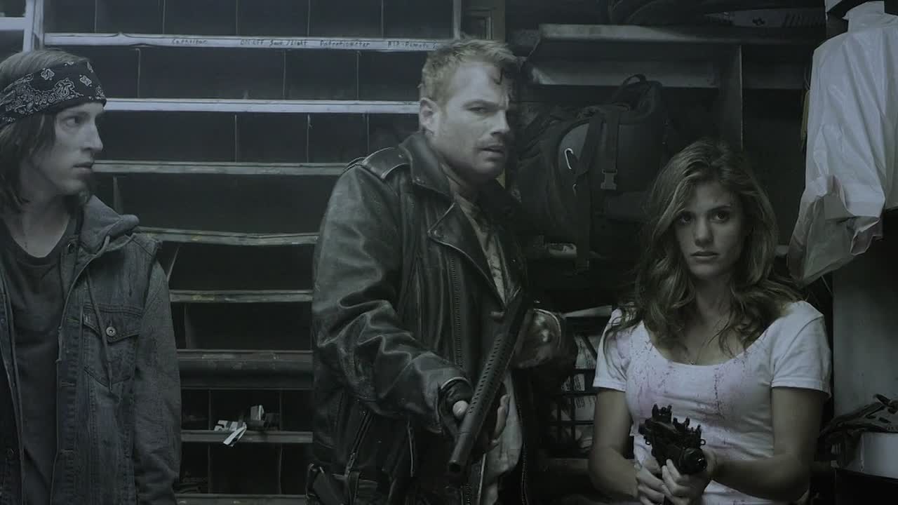 ⁣Zombie Hunter 2013 1080p BluRay x264 YIFY