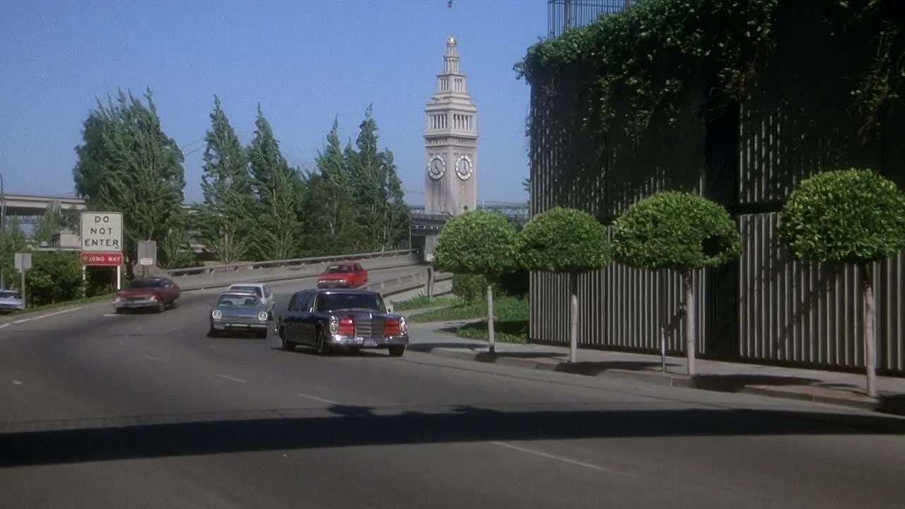 ⁣Charlie Chan and the Curse of the Dragon Queen 1981 1080p BluRay x264 YIFY