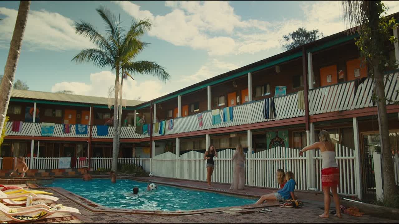 The Inbetweeners 2 2014 1080p BluRay x264 YIFY