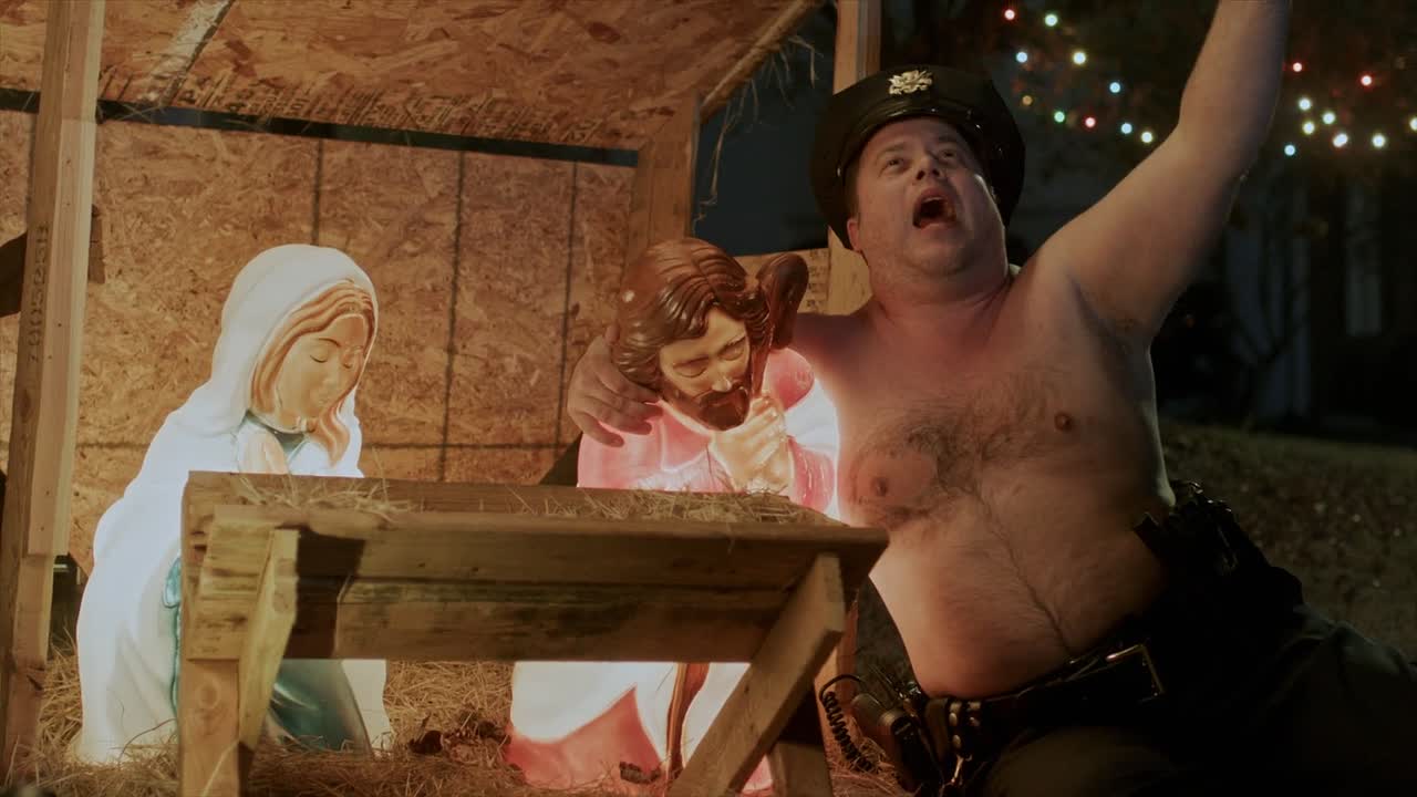 ⁣Veras Holiday Flop 2025 1080p WEBRip x264 AAC-[YTS LT]