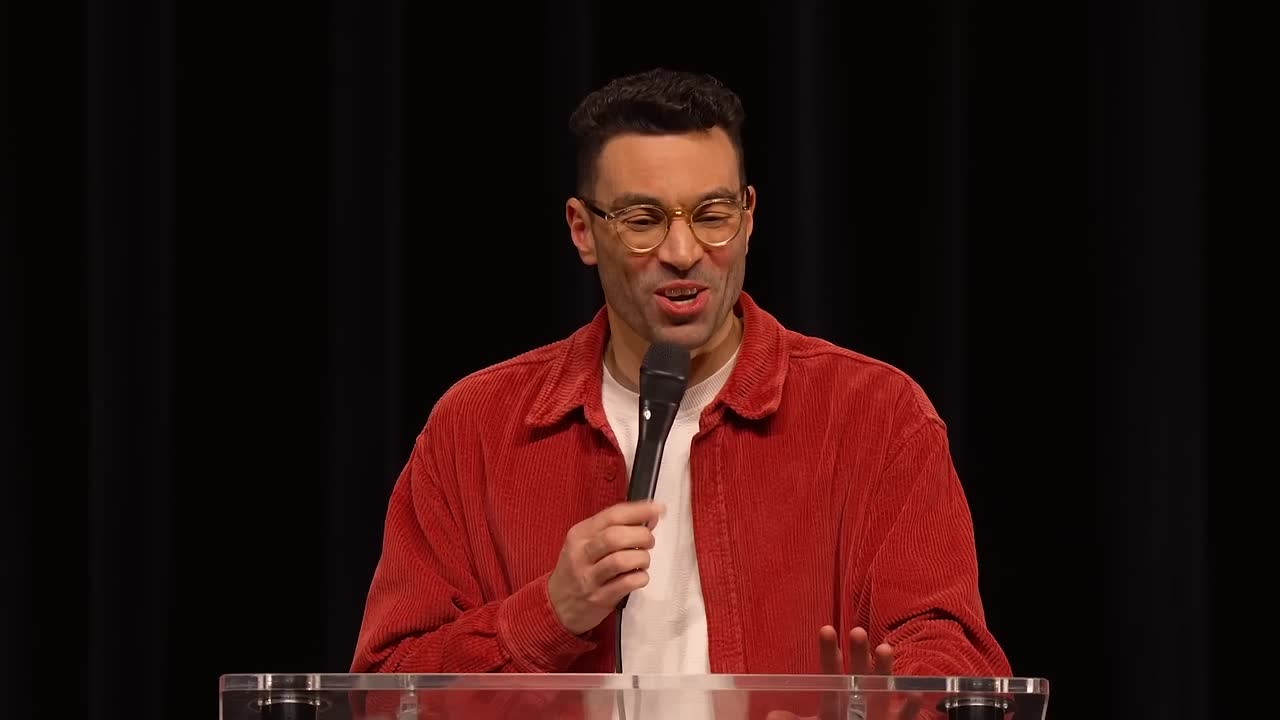 ⁣10 Où va notre argent ¿! (Part 2) - La semaine de Naïm (1080p_25fps_H264-128kbit_AAC-French)