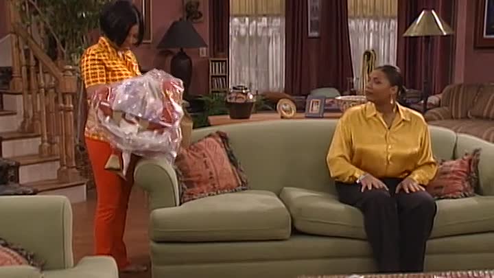 ⁣Living Single - S04E19 - Moonlight Savings Time
