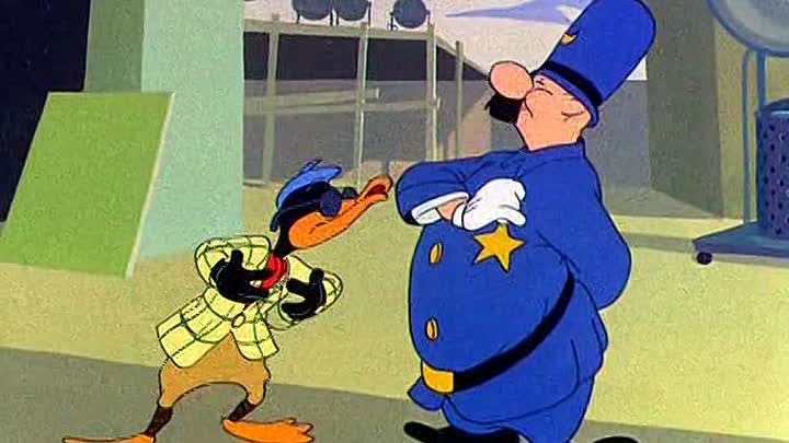 ⁣14 - Hollywood Daffy